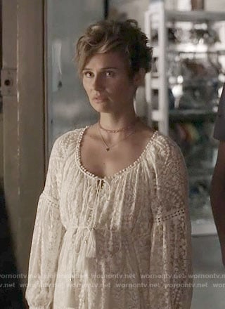 Scarlett's white lace dress on Nashville