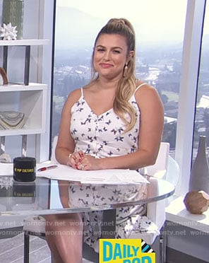 Carissa's white butterfly print dress on E! News Daily Pop