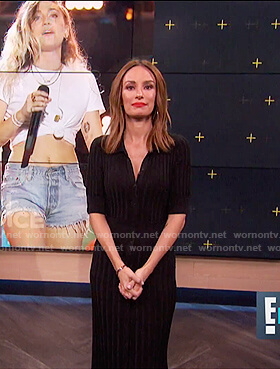 Catt's black ribbed knitted dress on E! News