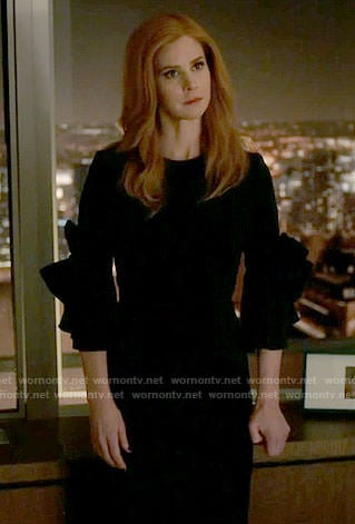 Donna's black bow-sleeve dress on Suits