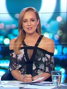 Carrie's floral off shoulder dress by The Project