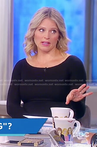 Sara's black long sleeve stretch dress on The View
