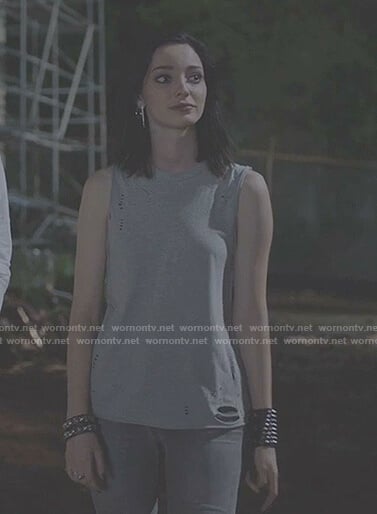 Lorna's grey distressed sleeveless top on The Gifted