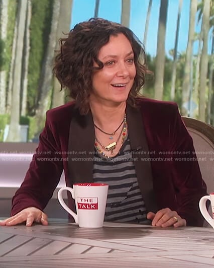 Sara's burgundy velvet tuxedo jacket on The Talk