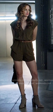 Caitlin's green romper on The Flash