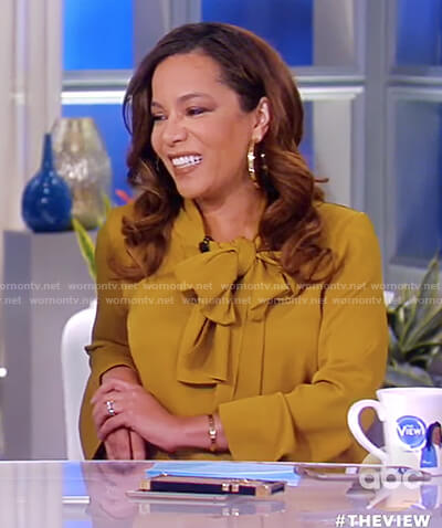 Sunny's yellow long sleeve pussy-bow top on The View