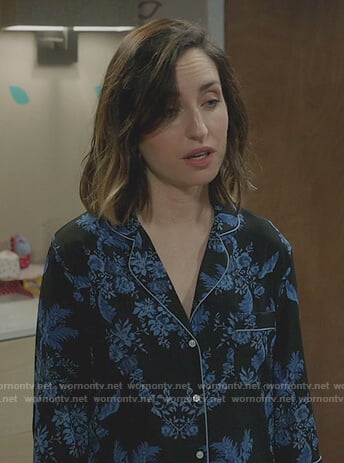 Jen's blue print pajamas on Life in Pieces