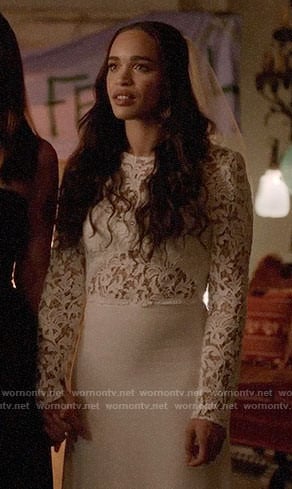 Erica's wedding dress on Last Man on Earth