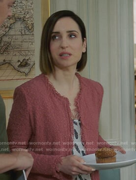 Jen's pink tweed jacket on Life in Pieces