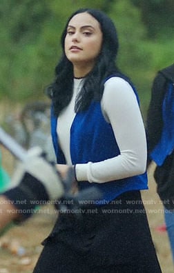 Veronica's sweater with black scalloped trim and ruffle skirt on Riverdale