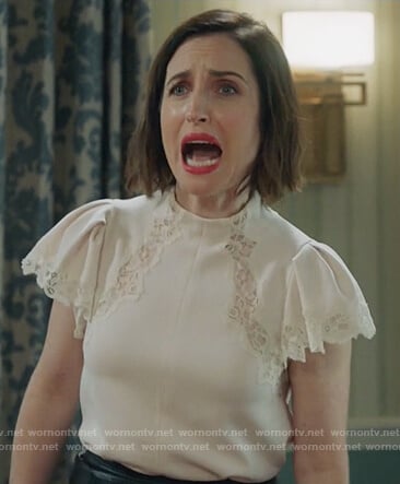 Jen's white lace inset top on Life in Pieces