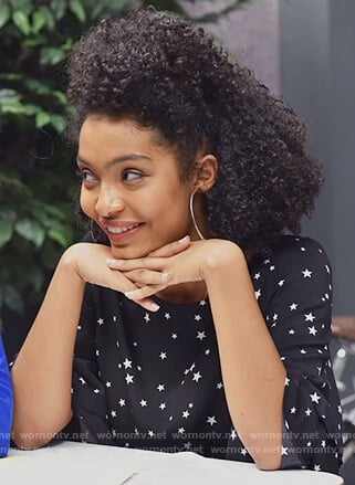 Zoey's black star print top on Grown-ish