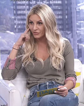 Morgan's ribbed top with contrast cuffs on E! News Daily Pop