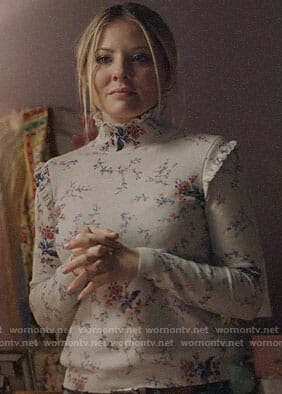 Jessie's floral ruffle trim sweater on Nashville