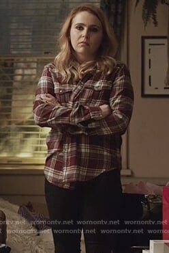 Annie's red plaid shirt on Good Girls