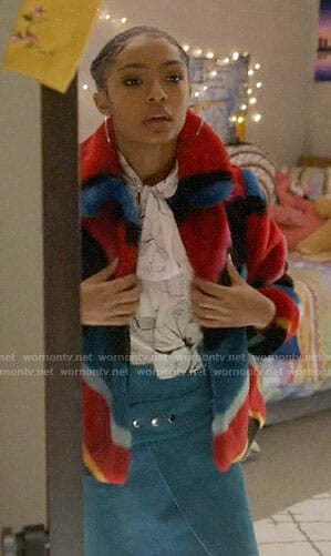 Zoey's fur jacket and floral print top on Grown-ish