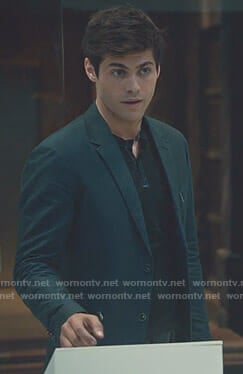 Alec's navy zip pocket blazer on Shadowhunters