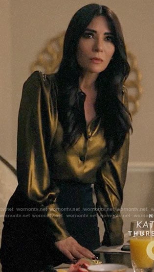 Hermione's gold blouse on Riverdale