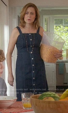 Lena's denim button front dress on Splitting Up Together