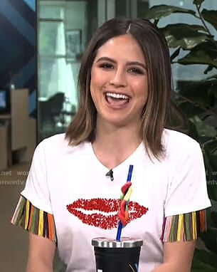 Erin's white lip print tee with fringe sleeves on Live from E!