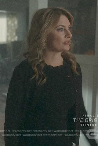 Alice's black scalloped trim dress and bow button cardigan on Riverdale