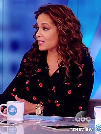 Sunny's black lip print shirtdress on The View