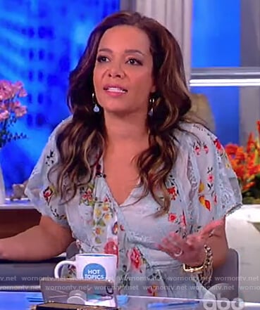 Sunny's blue floral print ruffle dress on The View