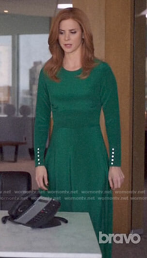 Donna's green long sleeve dress on Suits