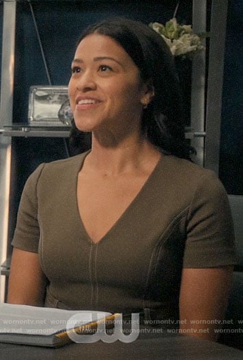 Jane's green belted dress on Jane the Virgin