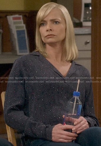 Jill's blue printed blouse on Mom