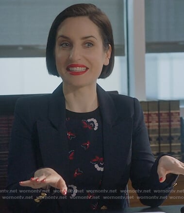 Jen's gold button cuff blazer on Life in Pieces