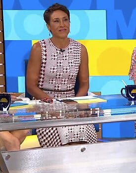 Robin's red houndstooth knit dress on Good Morning America
