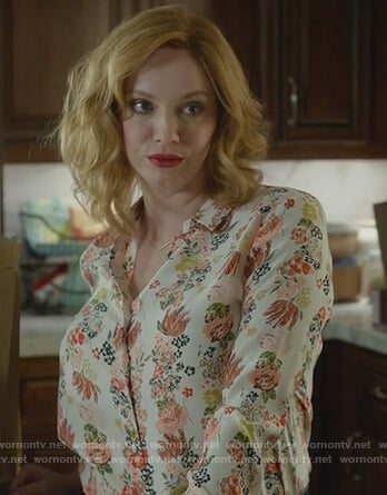 Beth's white floral print blouse on Good Girls