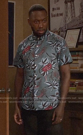 Winston's blue floral shirt on New Girl