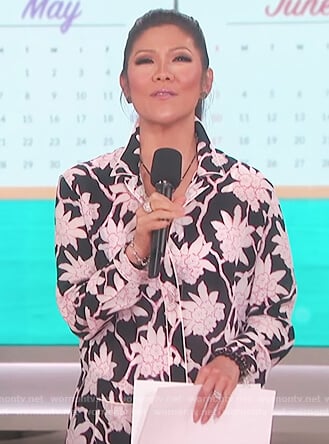 Julie's black floral print top on The Talk