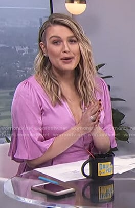 Carissa's pink ruffled sleeve blouse on E! News Daily Pop