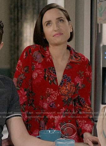 Jen's red floral dress on Life in Pieces
