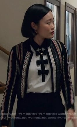 Courtney's contrast bow blouse on 13 Reasons Why