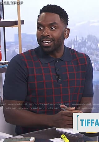 Justin's navy grid checked polo shirt on E! News Daily Pop