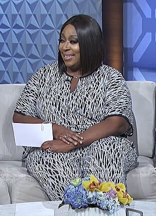 Loni's black printed keyhole jumpsuit on The Real