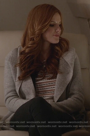 Paige's white embroidered top and gray hooded sweater on Famous in Love