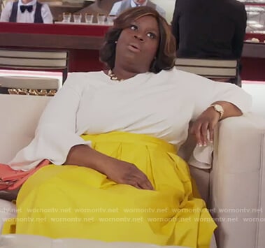 Barbara's white bell sleeve blouse and yellow midi skirt on Girlfriends Guide to Divorce