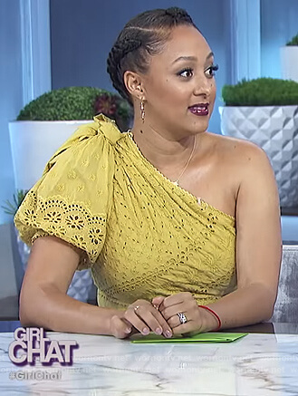 Tamera's yellow one shoulder eyelet dress on The Real