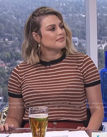 Carissa's brown striped knit top on E! News Daily Pop