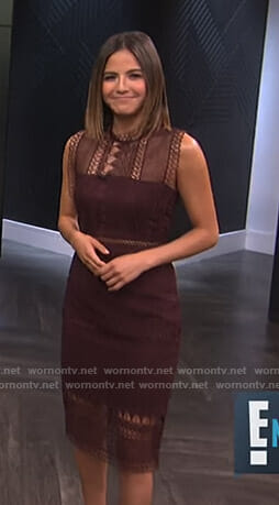Erin's  burgundy sleeveless lace dress on E! News