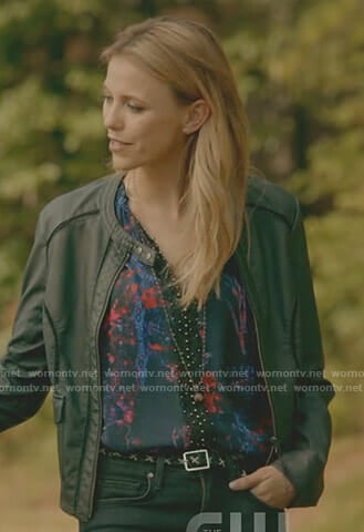 Freya's floral lace trimmed top on The Originals