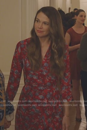 Liza's red floral wrap midi dress on Younger