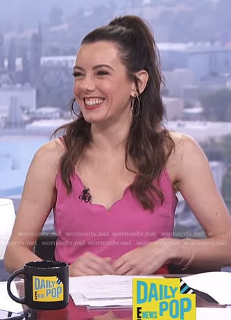 Melanie's pink scalloped camisole on E! News Daily Pop