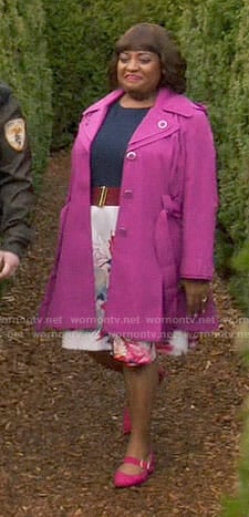 Anne's pink coat on Trial and Error