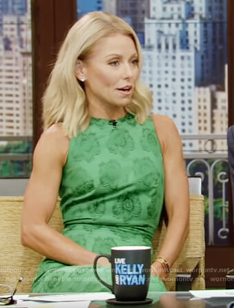 Kelly's green floral print dress on Live with Kelly and Ryan